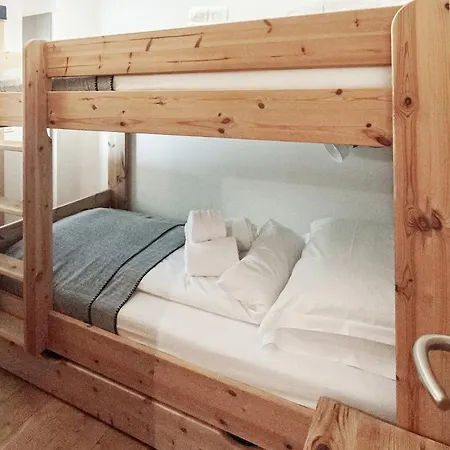Charming Alpine Retreat In Val D Isere 公寓