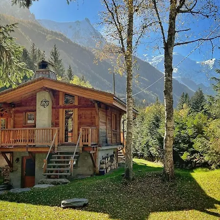 Charming Alpine Retreat In Val D Isere *