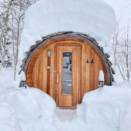 Charming Alpine Retreat In Val D Isere *