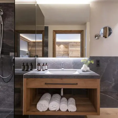 Charming Alpine Retreat In Val D Isere 公寓 *